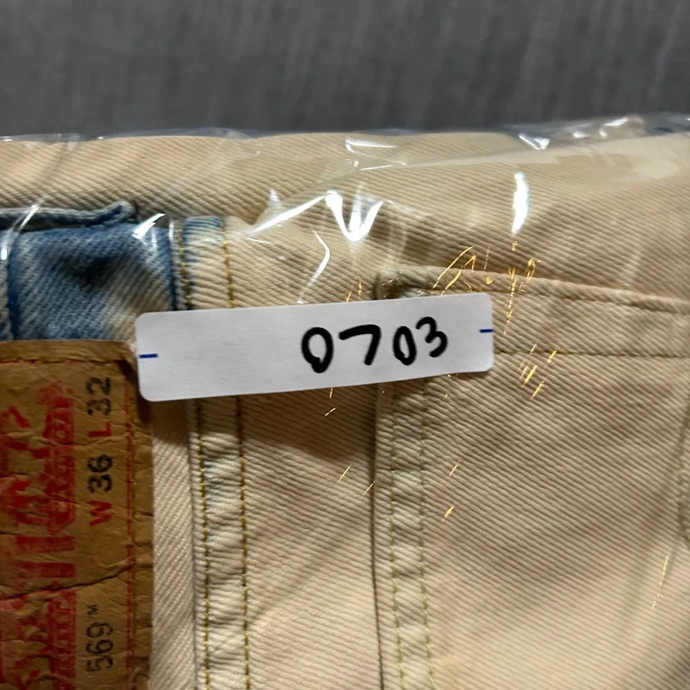 Levi's 569 Loose Straight Jeans Mens 36x32 (Fits 39x32)Blue Bleach Cloud Wash